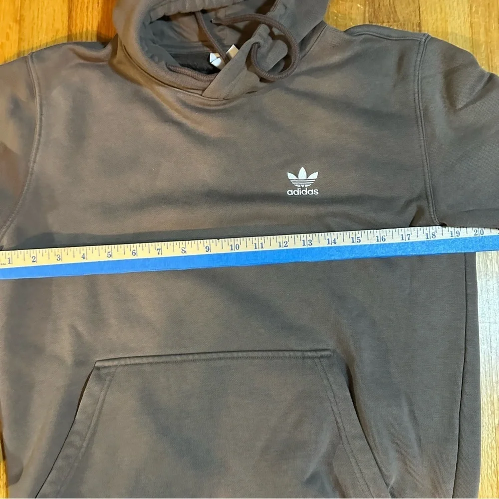 adidas Originals essentials hoodie in earth brown Size Small (a4